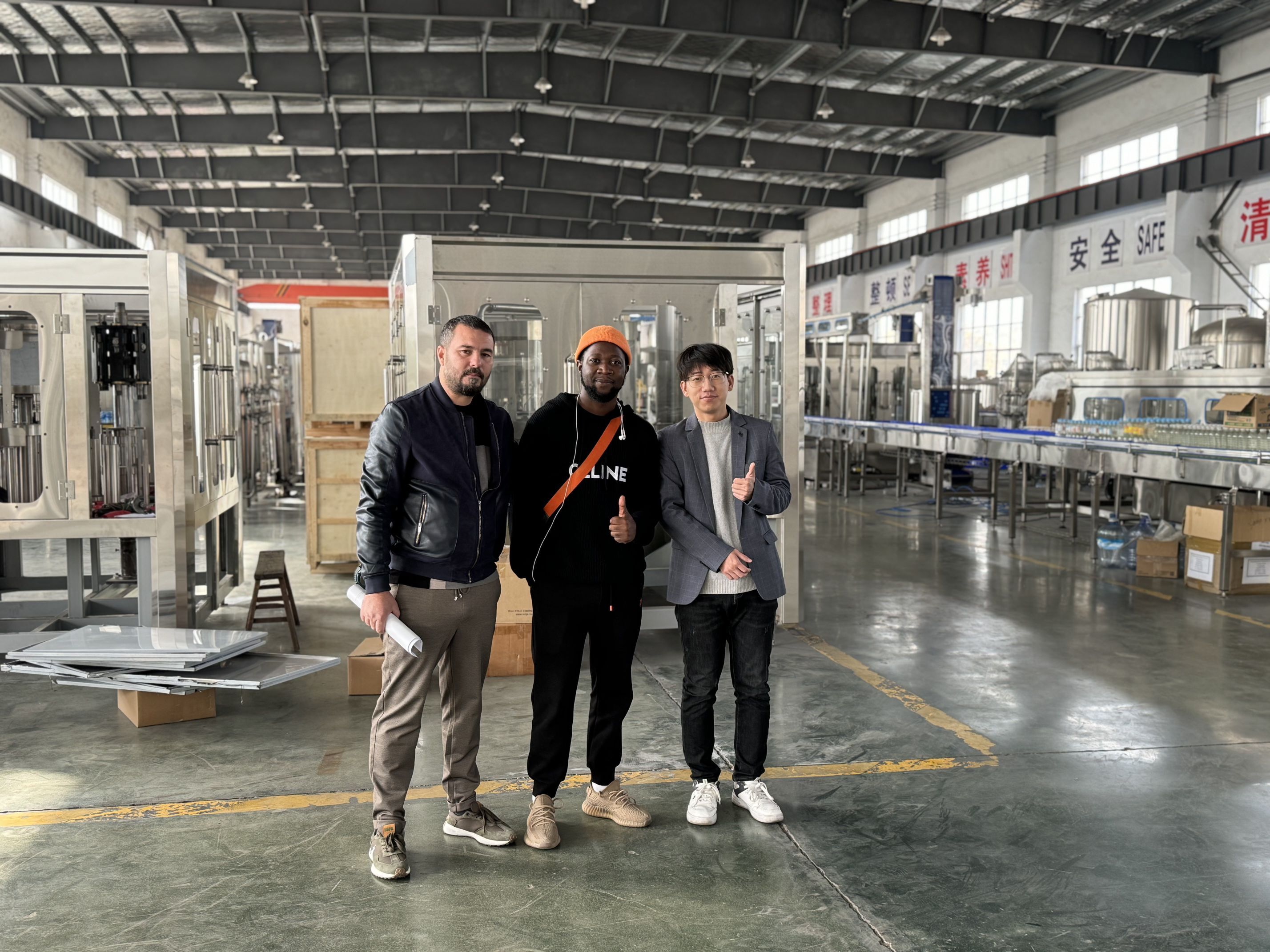 【2023 Nov. 30】Customers From Algeria And Congo Come To Visit And Purchase Equipment