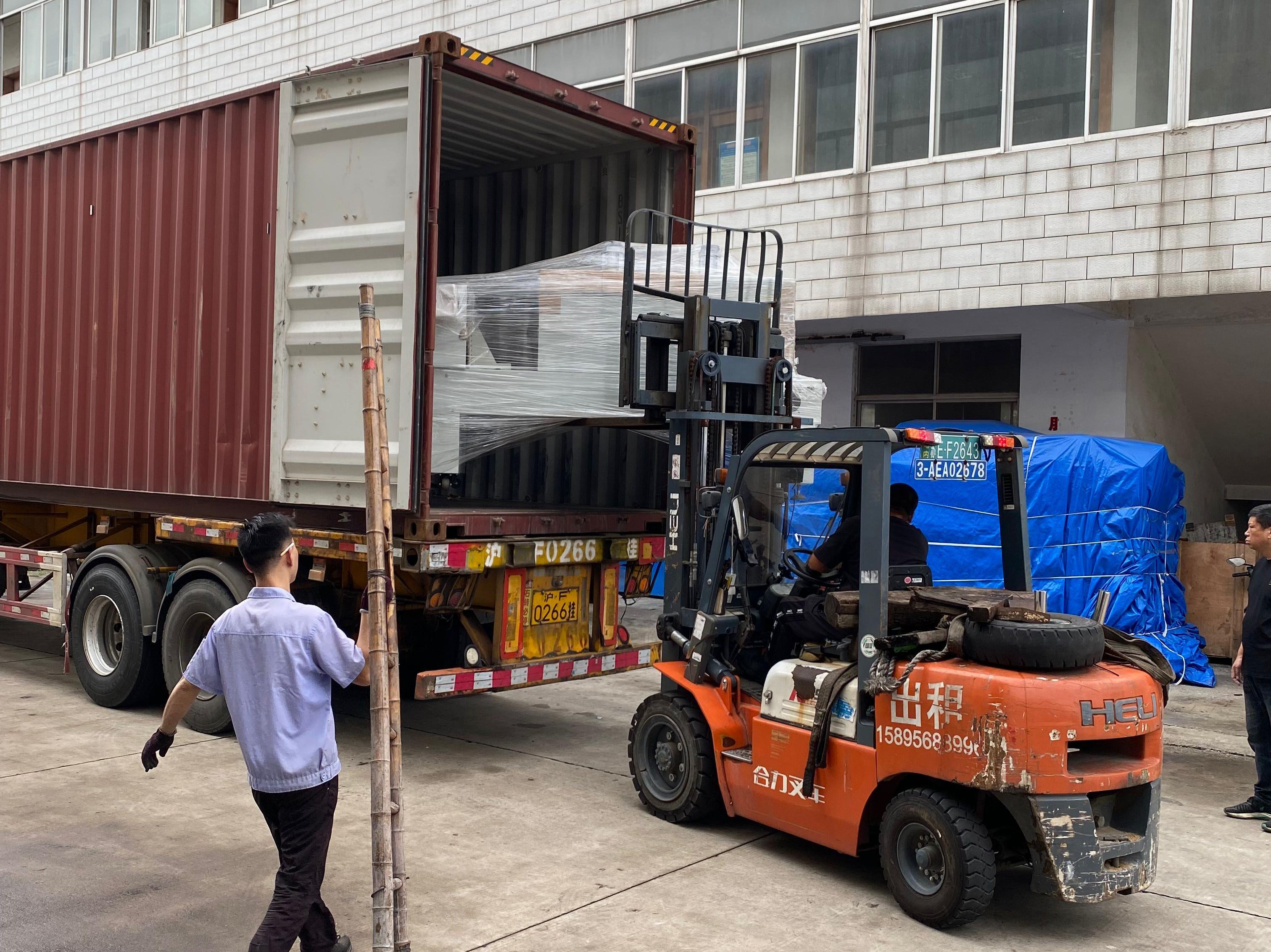 【2023 Sep. 14】Mineral water production line sent to Nigeria