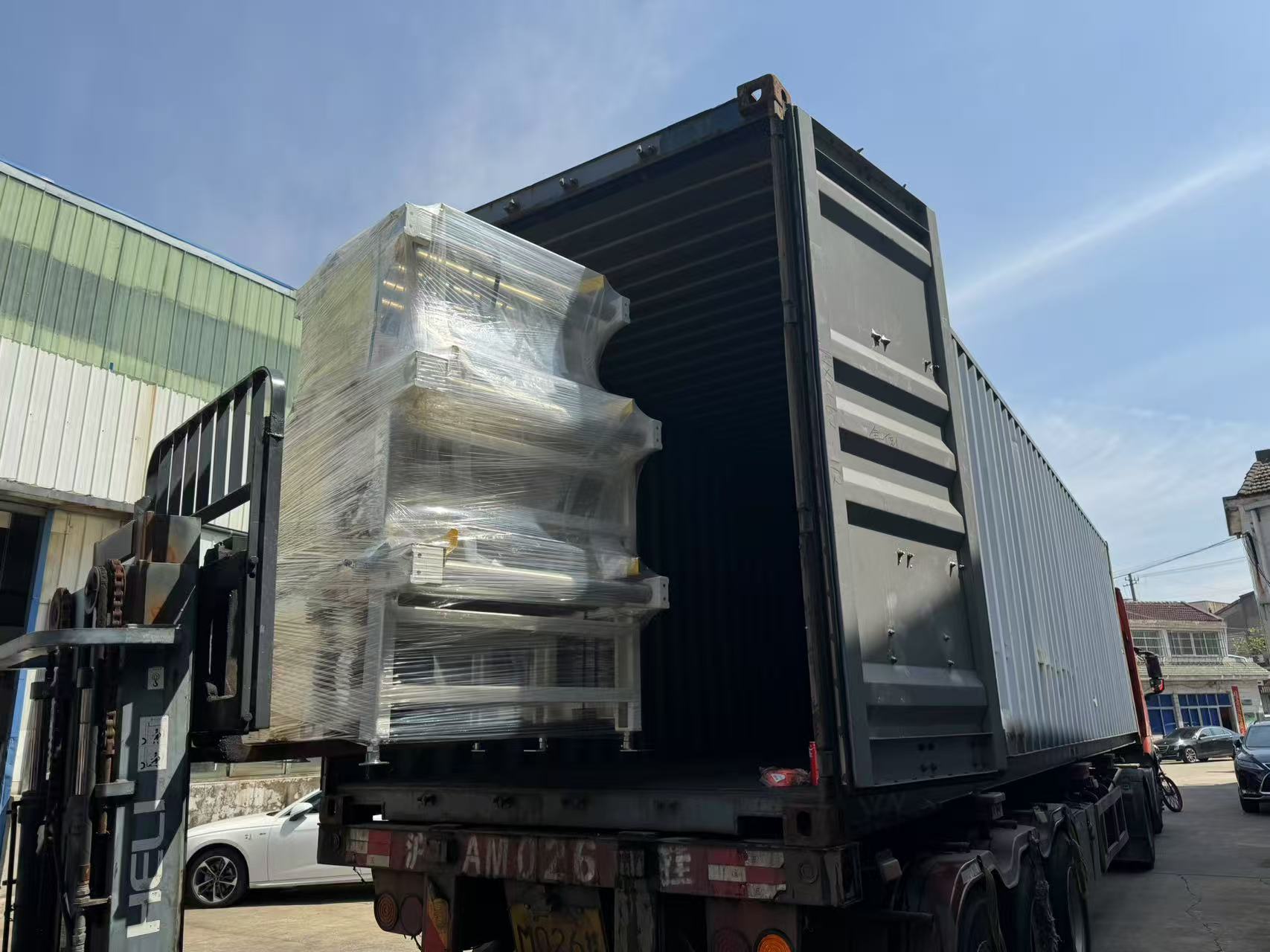 c077869d8b94fe5c0f57d24223516070