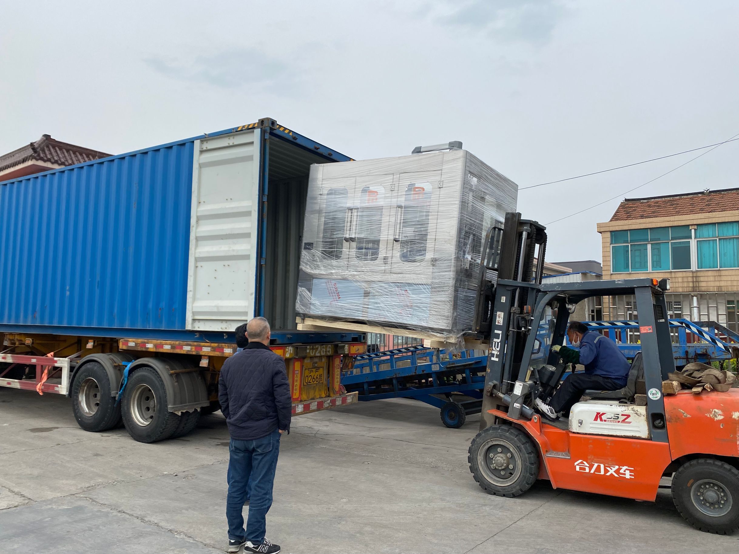 【2022 April 8】Water filling machine to Nigeria