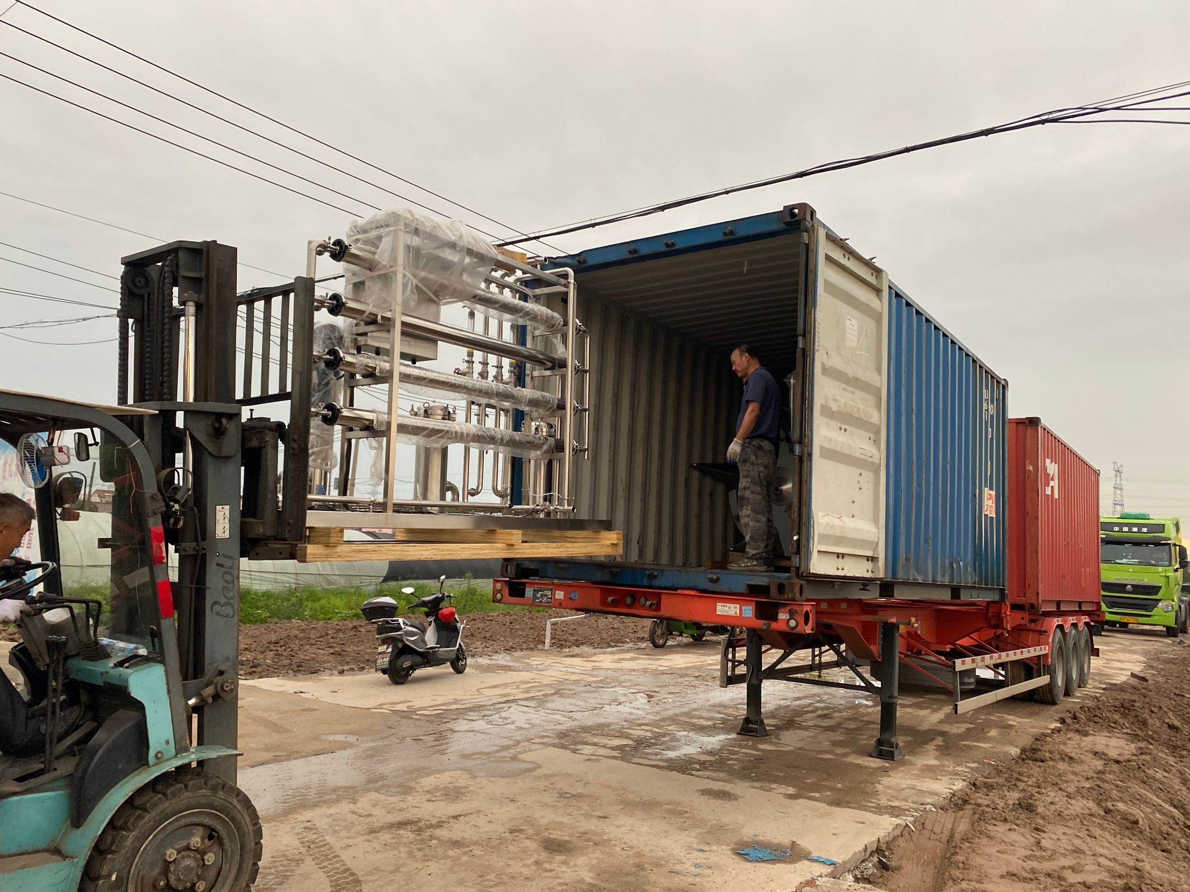 【2022 Aug. 10】Water treatment equipment to Tanzania