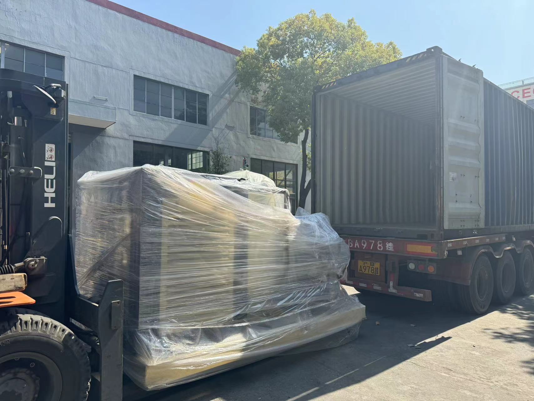 9822536cc90f83f984ab913d3fd6643