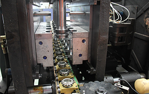 Blow Molding Machine 3