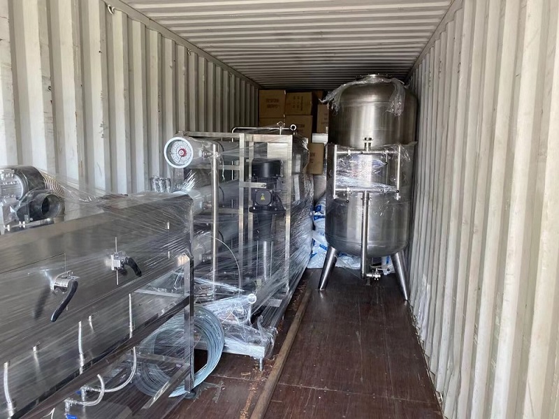 【2021 November 26】Water filling machine equipment sent to Nigeria